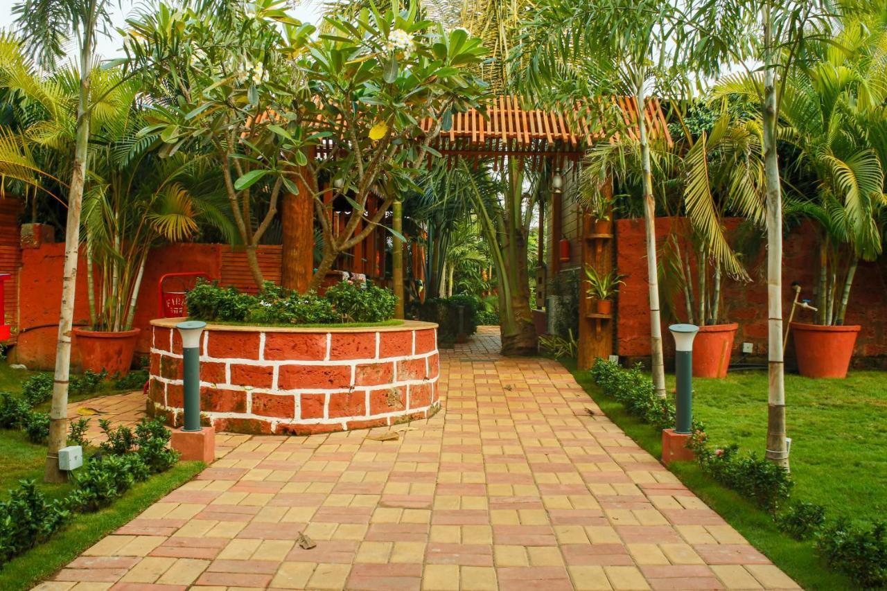 Grand Vatika Resort Arambol Exterior photo