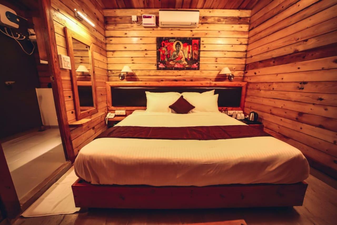Grand Vatika Resort Arambol Exterior photo